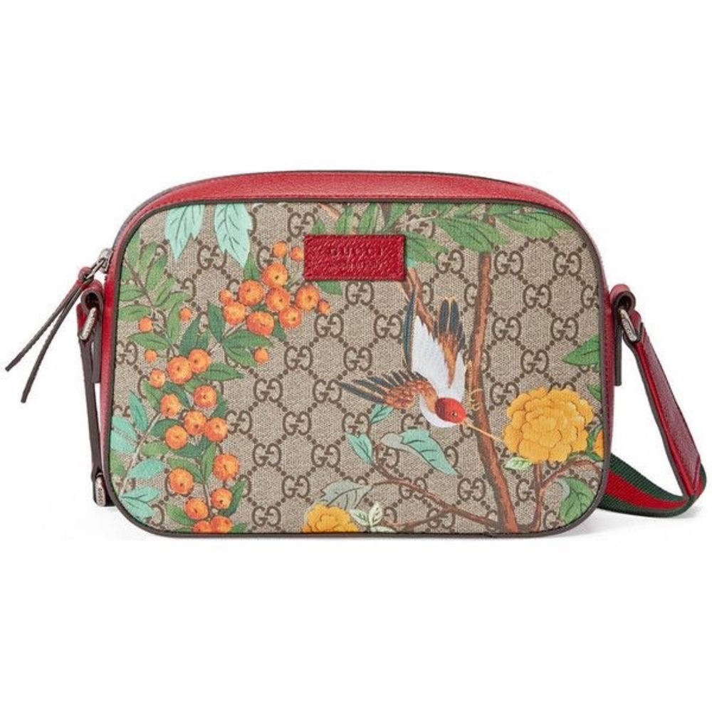 βSOLDβGucci Tian Supreme Medium Camera Crossbody - Picture 1 of 8